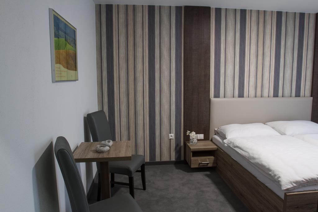 Guest House Frizzante Turčianske Teplice 객실 사진