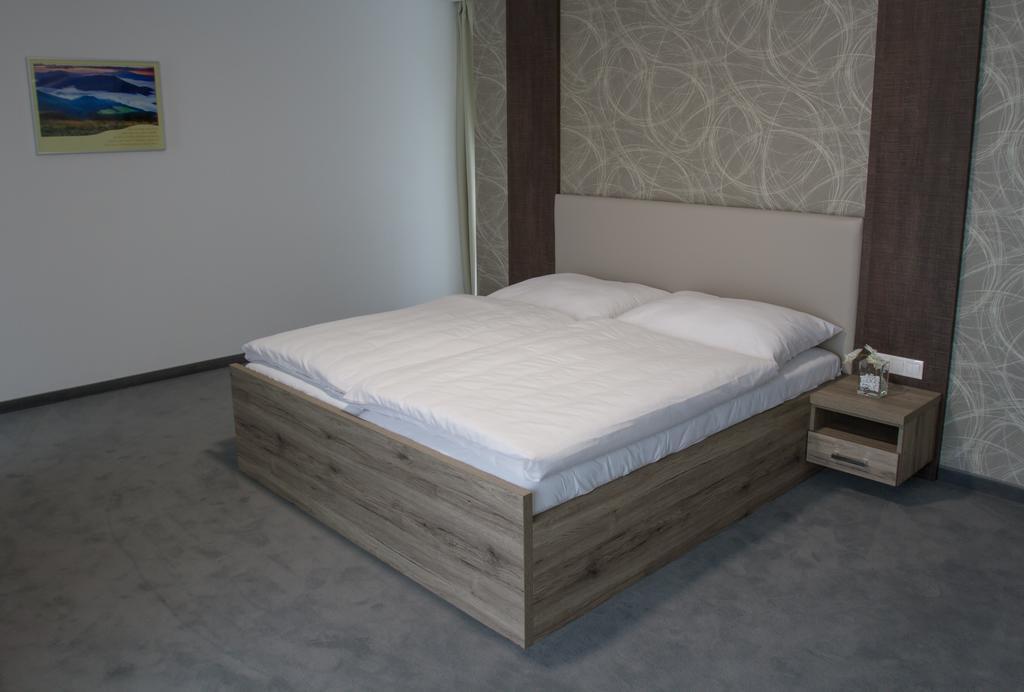 Guest House Frizzante Turčianske Teplice 객실 사진